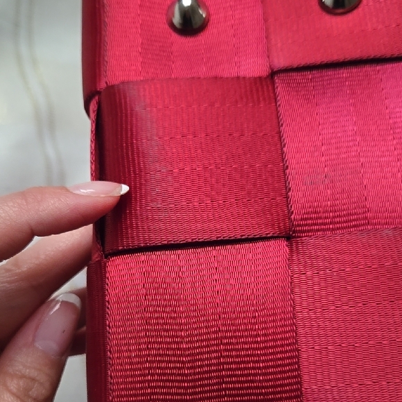 The Original Seatbelt Bag Mercedes Red Tote - Picture 11 of 16